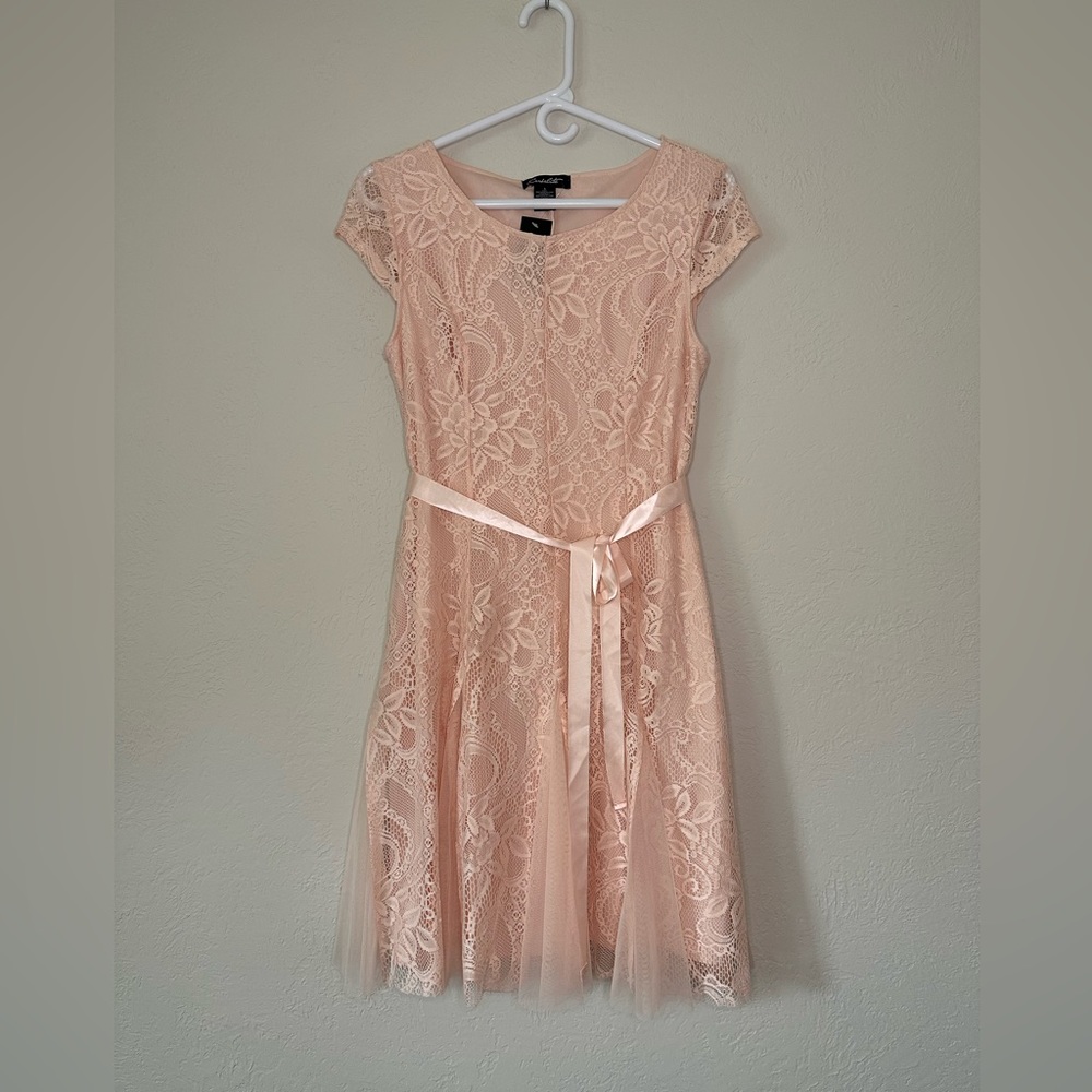 Candalite lace dress
